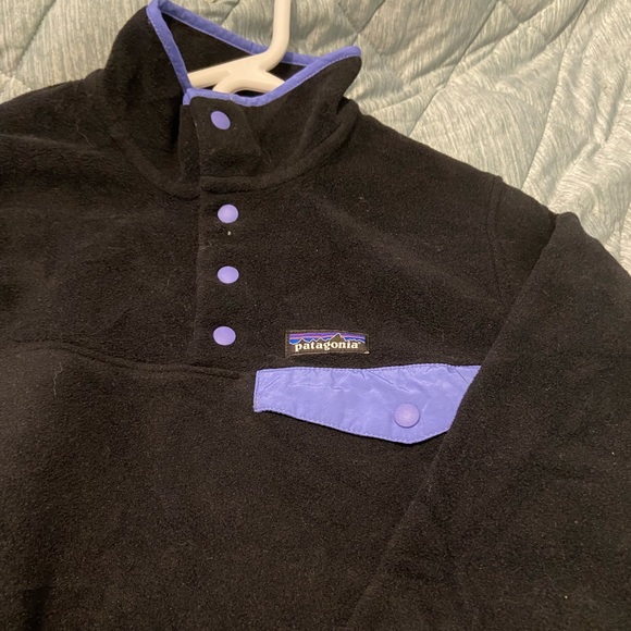 Patagonia Fleece pullover sweater - Picture 2 of 3